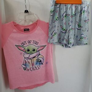 Adorable little girls shorty pajamas with baby Yoda size 7/8